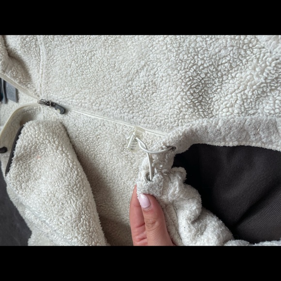 Fluffy Sweater - Picture 2 of 4